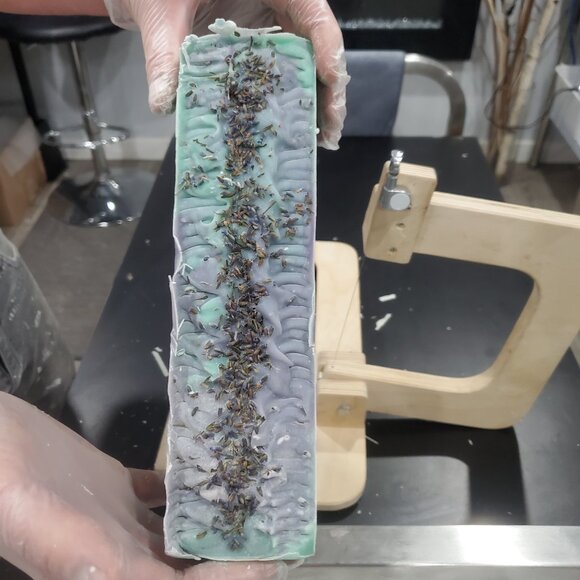 Eucalyptus Lavender | 2 Bars - Artisan Soaps | Natural Handmade Soap Bar - Picture 2 of 2